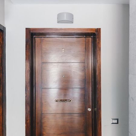 The Suites Near Auc By Elegant Kairo Exterior foto