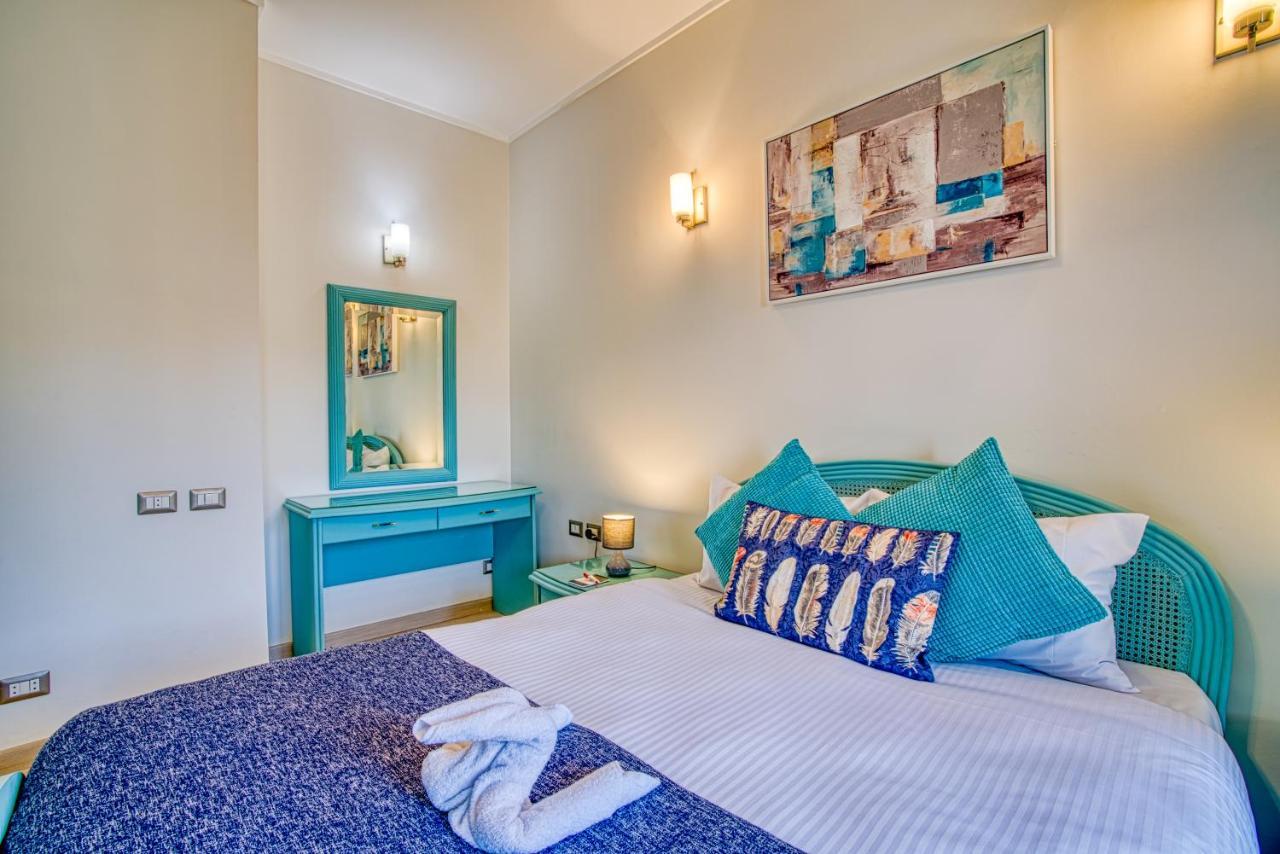The Suites Near Auc By Elegant Kairo Exterior foto