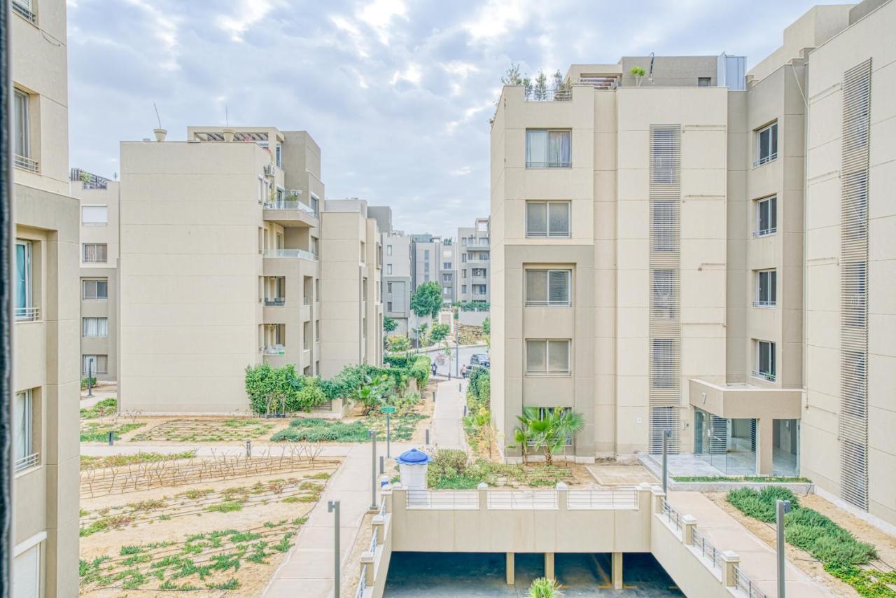 The Suites Near Auc By Elegant Kairo Exterior foto