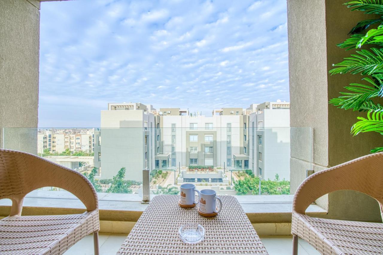 The Suites Near Auc By Elegant Kairo Exterior foto