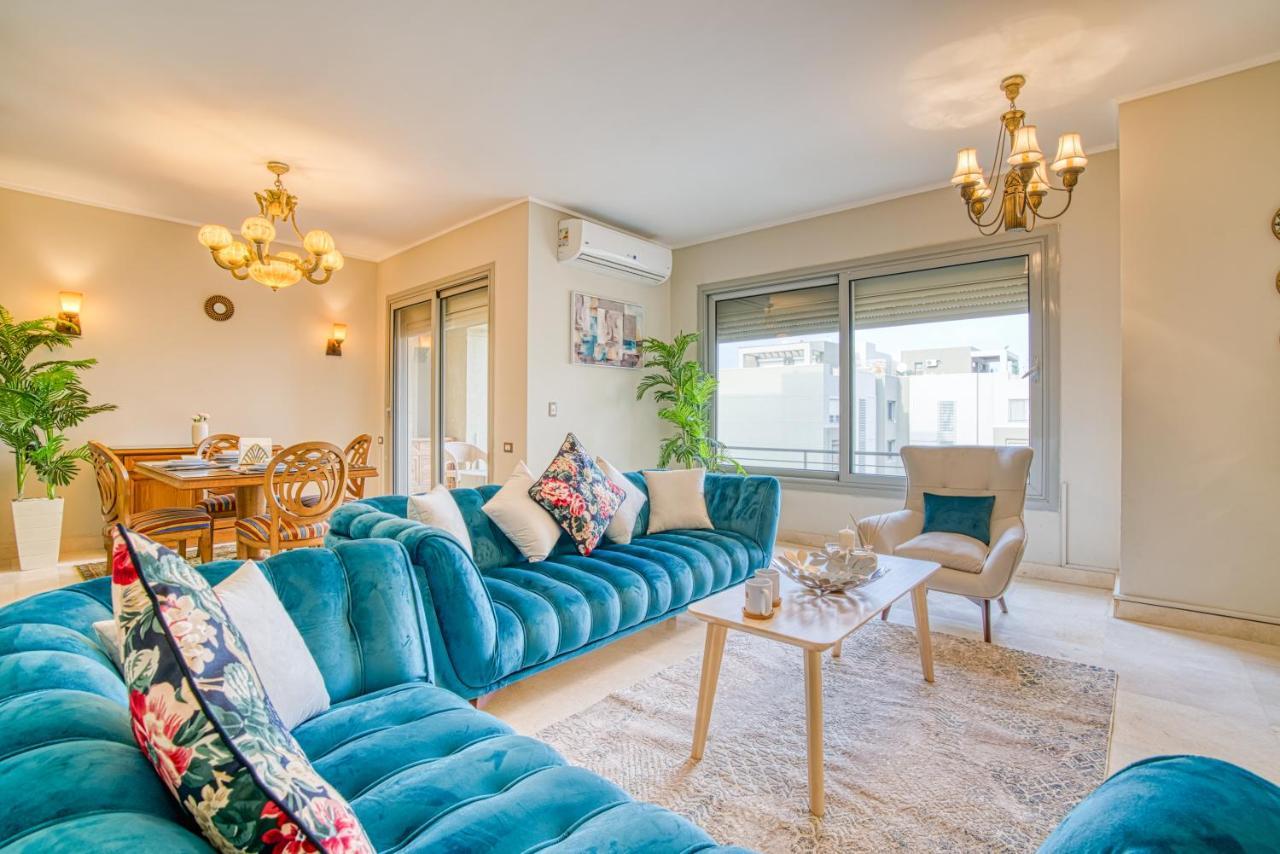 The Suites Near Auc By Elegant Kairo Exterior foto