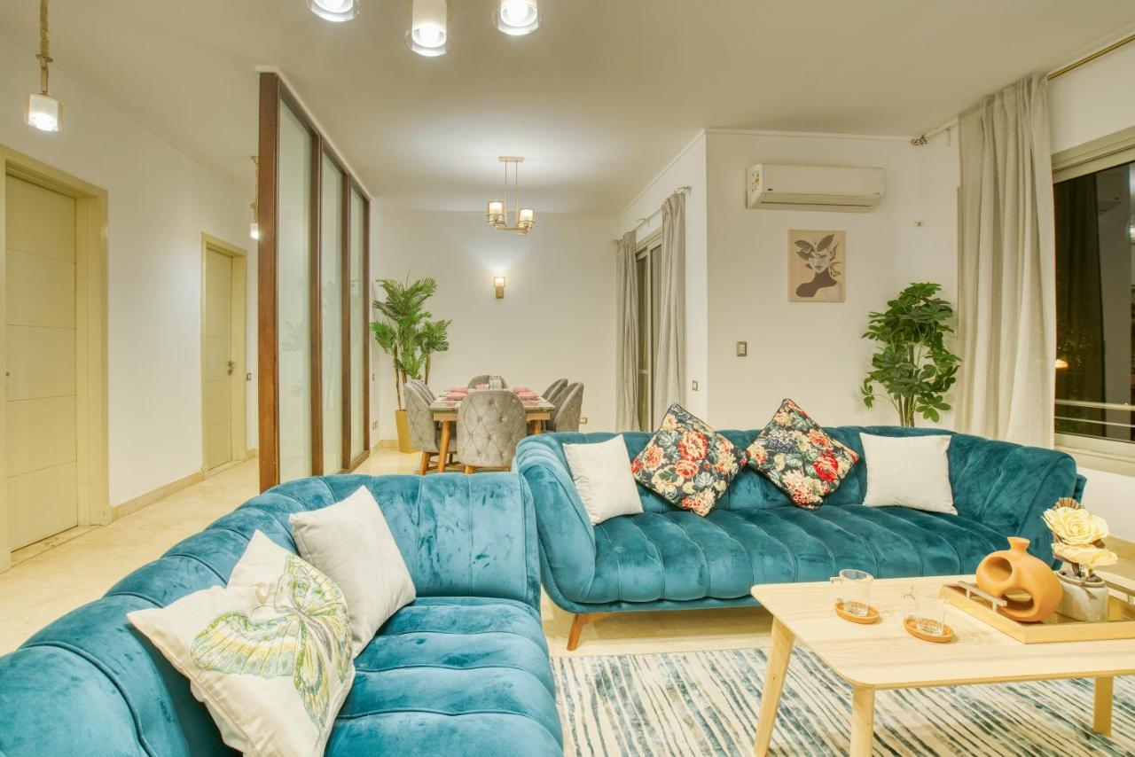 The Suites Near Auc By Elegant Kairo Exterior foto