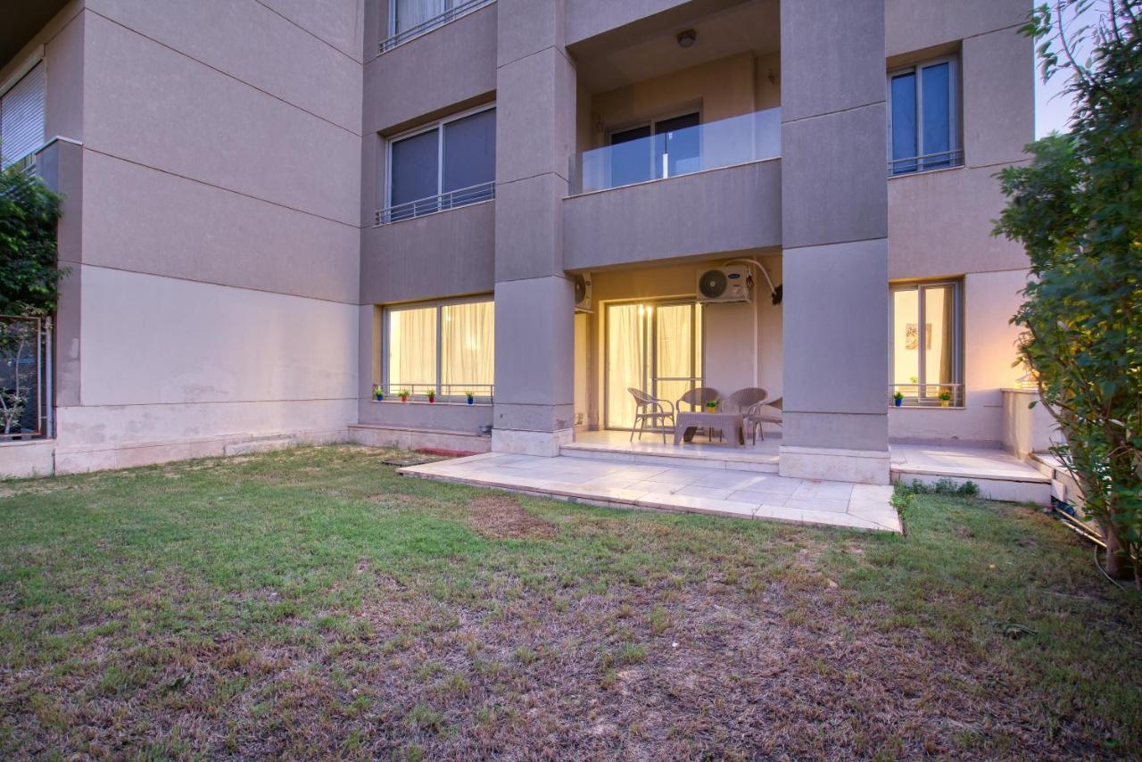 The Suites Near Auc By Elegant Kairo Exterior foto