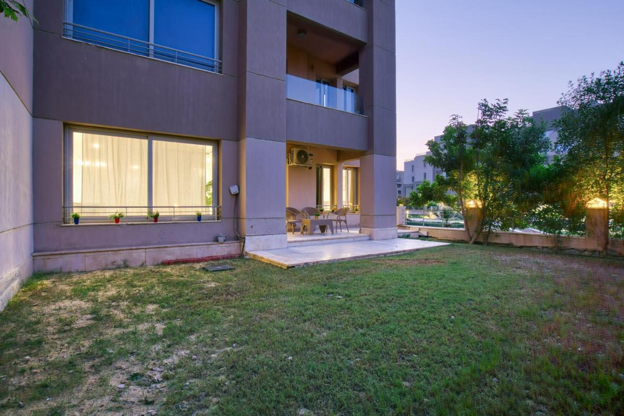 The Suites Near Auc By Elegant Kairo Exterior foto