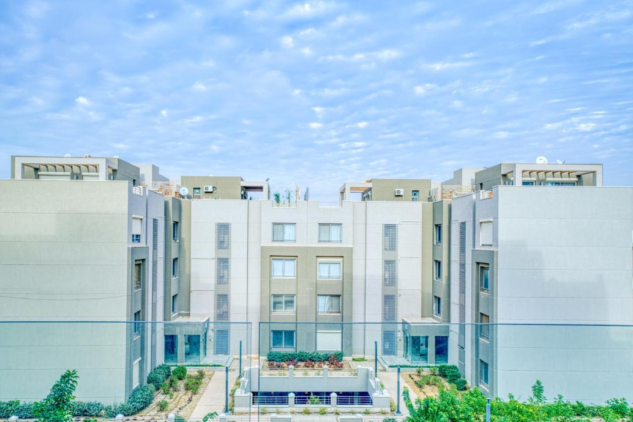 The Suites Near Auc By Elegant Kairo Exterior foto
